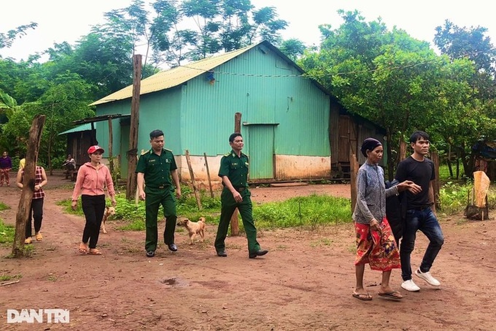 7 thanh niên may mắn thoát động quỷ ở Campuchia hiện ra sao? - 5 7 thanh niên may mắn thoát động quỷ ở Campuchia hiện ra sao? - 5