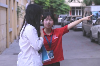 Đề thi và đáp án môn toán lớp 10 Trường THPT chuyên Khoa học Tự nhiên