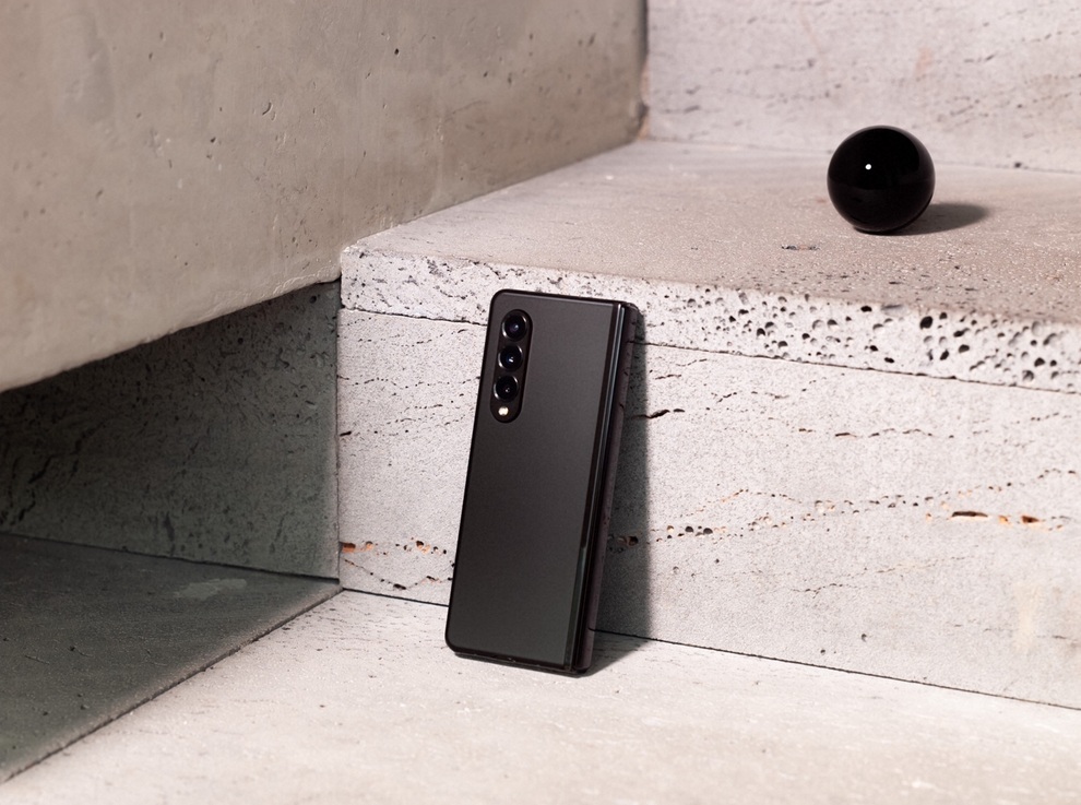 Trải nghiệm tất tần tật về Samsung Galaxy Z Fold 3 - 1 Trải nghiệm tất tần tật về Samsung Galaxy Z Fold 3 - 1