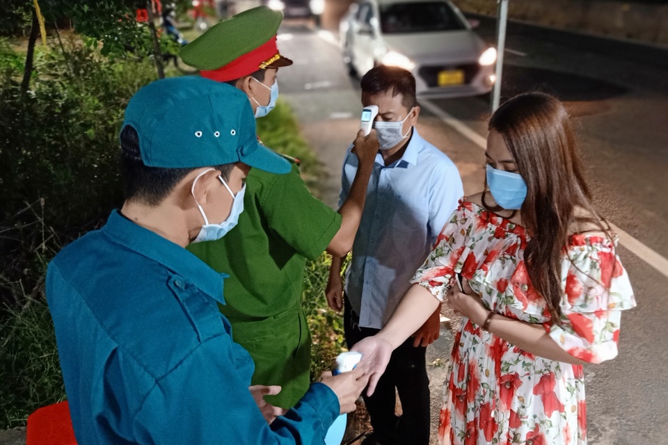 Bạc Liêu trắng đêm kiểm soát người ra vào tỉnh - 2 Bạc Liêu trắng đêm kiểm soát người ra vào tỉnh - 2