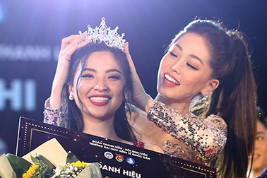 Lộ diện nữ sinh kế nhiệm Á hậu Phương Nga làm Đại sứ ĐH Kinh tế Quốc dân