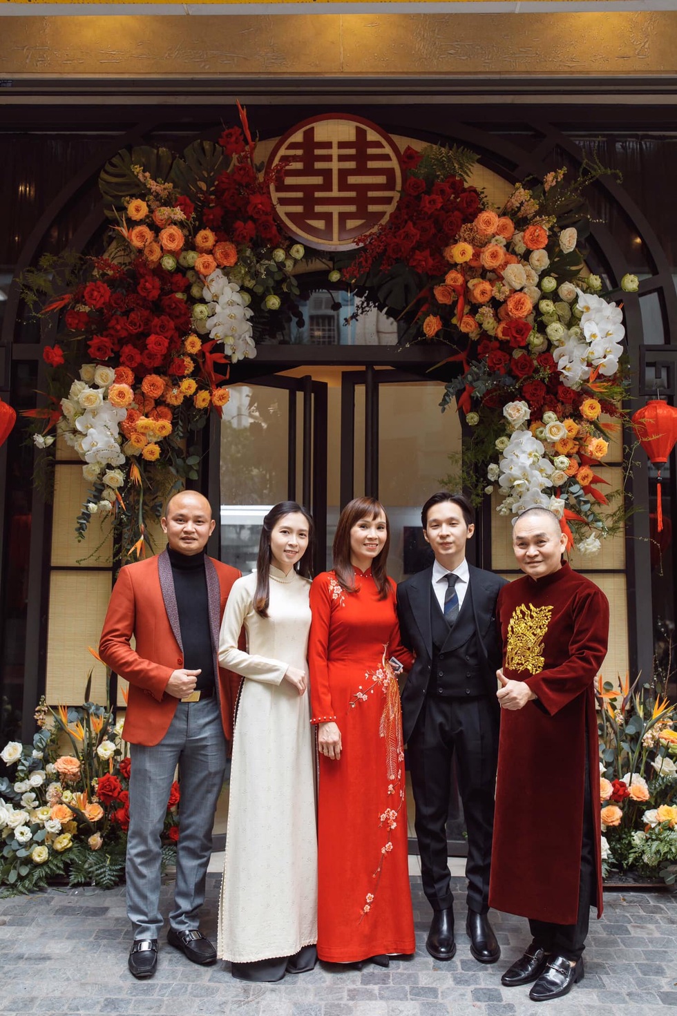 Xuân Nghĩa chưa từng giận Xuân Hinh, có lần nhập viện vì tràn dịch phổi - 1 Xuân Nghĩa chưa từng giận Xuân Hinh, có lần nhập viện vì tràn dịch phổi - 1