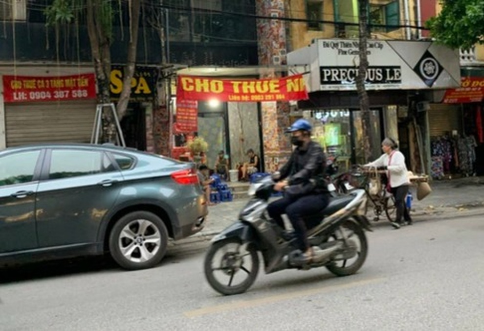 Rao bán nhà hàng loạt ở phố kim cương Hà Nội, lộ lời lãi đại gia địa ốc - 2 Rao bán nhà hàng loạt ở phố kim cương Hà Nội, lộ lời lãi đại gia địa ốc - 2