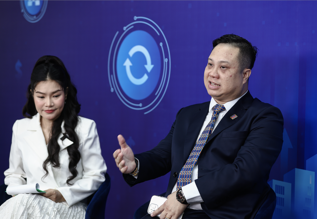 Chuyển đổi số, đừng thấy hàng xóm có cái gì cũng muốn bê hết về mình - 2 Chuyển đổi số, đừng thấy hàng xóm có cái gì cũng muốn bê hết về mình - 2
