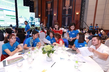 Khách hàng “chen chân” tham dự Lễ giới thiệu The Coastal Hill - FLC Grand Hotel Quy Nhơn