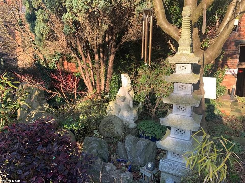 Khu vườn nhỏ thiết kế tuyệt đẹp: Mất 45 năm chăm sóc, thu hút 10 nghìn du khách mỗi năm - 3