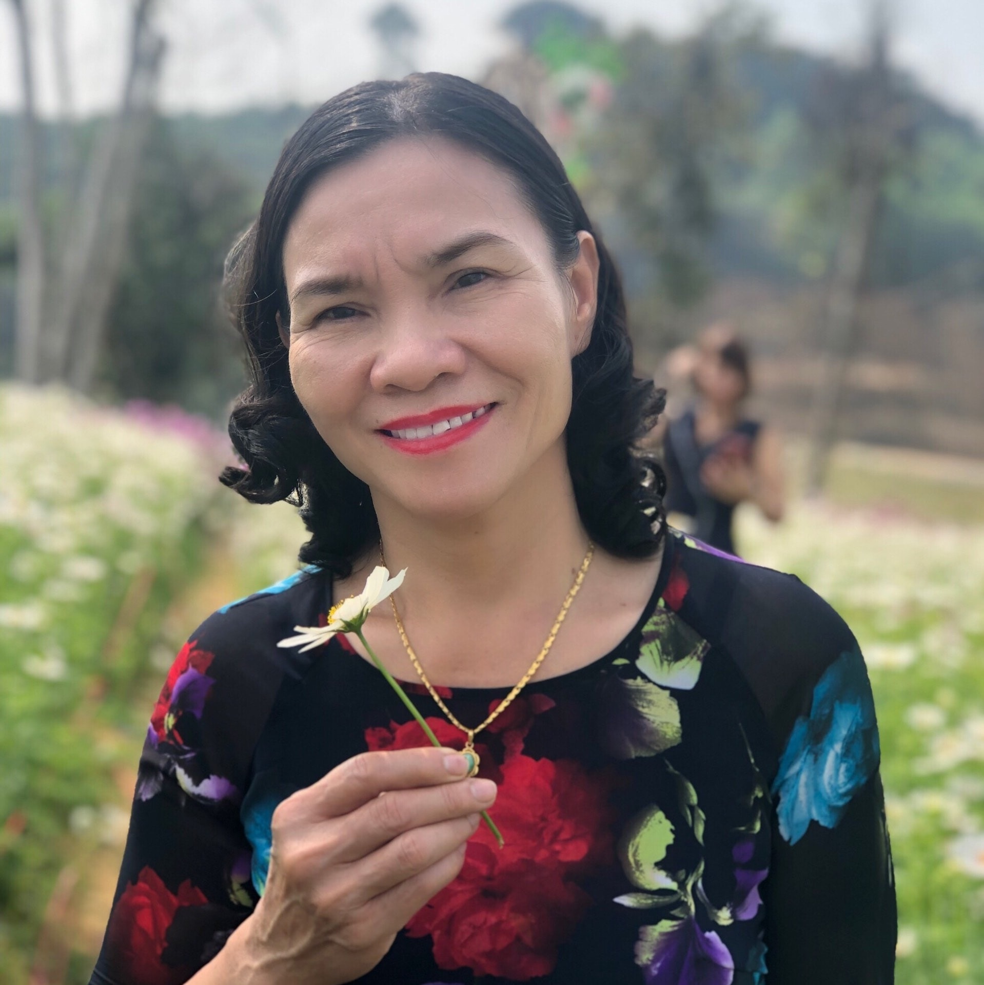 Menantu perempuan memamerkan kertas ujian masuk universitas tahun 1979 milik ibu mertua dan kisah yang tak terungkap - 2 Con dâu khoe phiếu dự thi đại học năm 1979 của mẹ chồng và chuyện chưa kể - 2