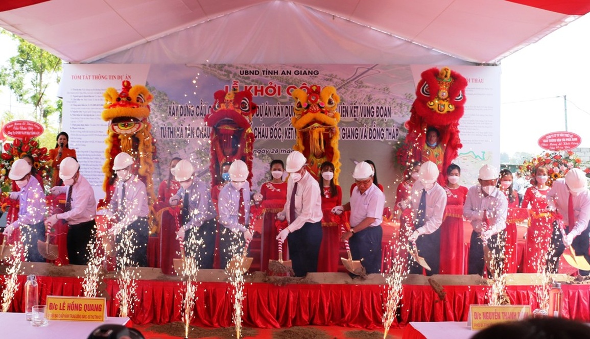 An Giang khởi công tuyến đường liên kết vùng hơn 2.100 tỷ đồng - 1 An Giang khởi công tuyến đường liên kết vùng hơn 2.100 tỷ đồng - 1