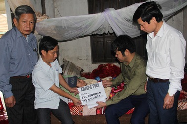 Hơn 111 triệu đồng đến với gia đình bé Phương Thảo