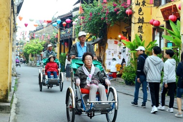 Hội An cấm dùng "loa kẹo kéo" tại cơ sở lưu trú