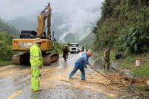 Cảnh báo lũ quét, sạt lở đất ở Hòa Bình