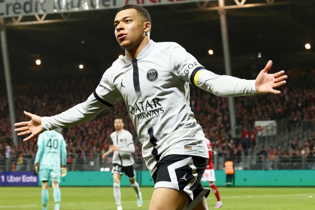 Báo Tây Ban Nha khẳng định Mbappe sẽ gia nhập Man Utd - 1 Báo Tây Ban Nha khẳng định Mbappe sẽ gia nhập Man Utd - 1