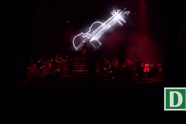 Hoàng Rob và nghệ sĩ Trần Văn Xâm