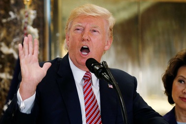 “Cuộc nổi loạn” của các CEO sau bình luận của Tổng thống Trump