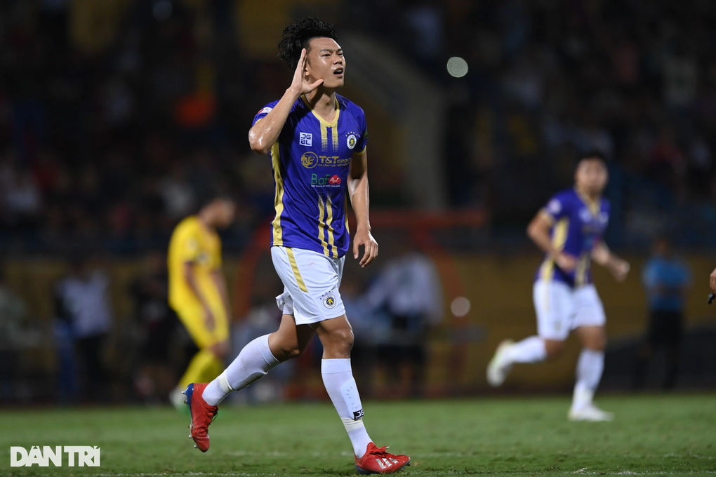 Chơi hơn người, CLB Hà Nội thắng kịch tính SL Nghệ An - 5 Chơi hơn người, CLB Hà Nội thắng kịch tính SL Nghệ An - 5