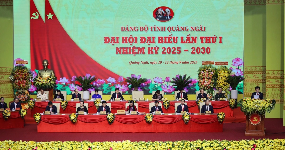 Địa phương đầu tiên trong cả nước tổ chức Đại hội Đảng bộ cấp tỉnh