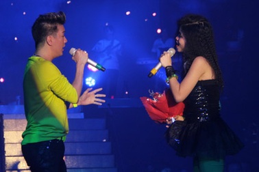 Mr.Đàm đưa “học trò” đi diễn