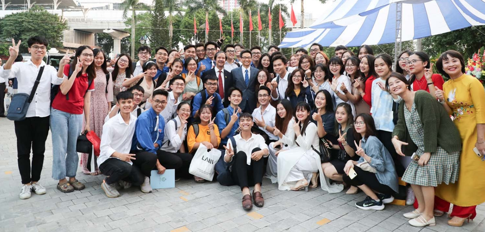 Công bố Quyết định thành lập trường Đại học Y Dược - ĐH Quốc gia Hà Nội - 2 Công bố Quyết định thành lập trường Đại học Y Dược - ĐH Quốc gia Hà Nội - 2