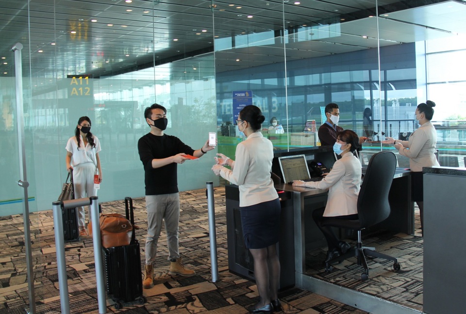Singapore Airlines tăng cường biện pháp bảo vệ an toàn sức khỏe cho hành khách - 4 Singapore Airlines tăng cường biện pháp bảo vệ an toàn sức khỏe cho hành khách - 4