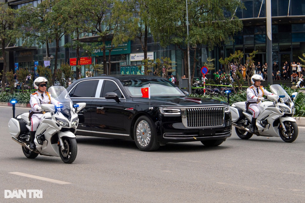 Tổng Bí thư, Chủ tịch nước Tập Cận Bình đến Hà Nội, bắt đầu thăm Việt Nam - 6 Tổng Bí thư, Chủ tịch nước Tập Cận Bình đến Hà Nội, bắt đầu thăm Việt Nam - 6