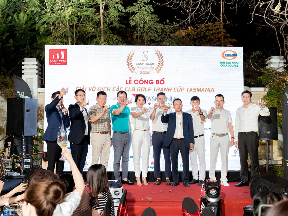 Giải vô địch golf quy mô lớn - 1 Giải vô địch golf quy mô lớn - 1