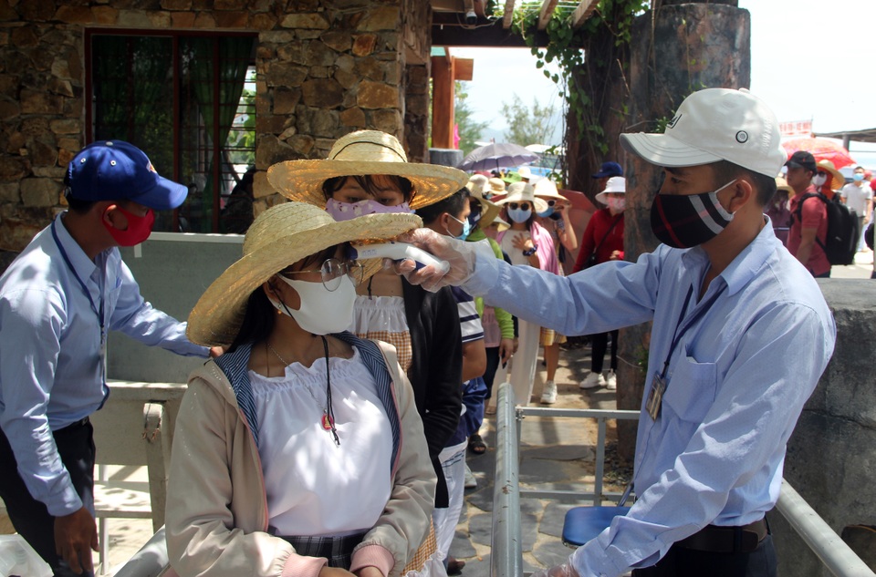 Phú Yên: Đảm bảo an toàn khi du khách đến tham quan, du lịch - 3 Phú Yên: Đảm bảo an toàn khi du khách đến tham quan, du lịch - 3