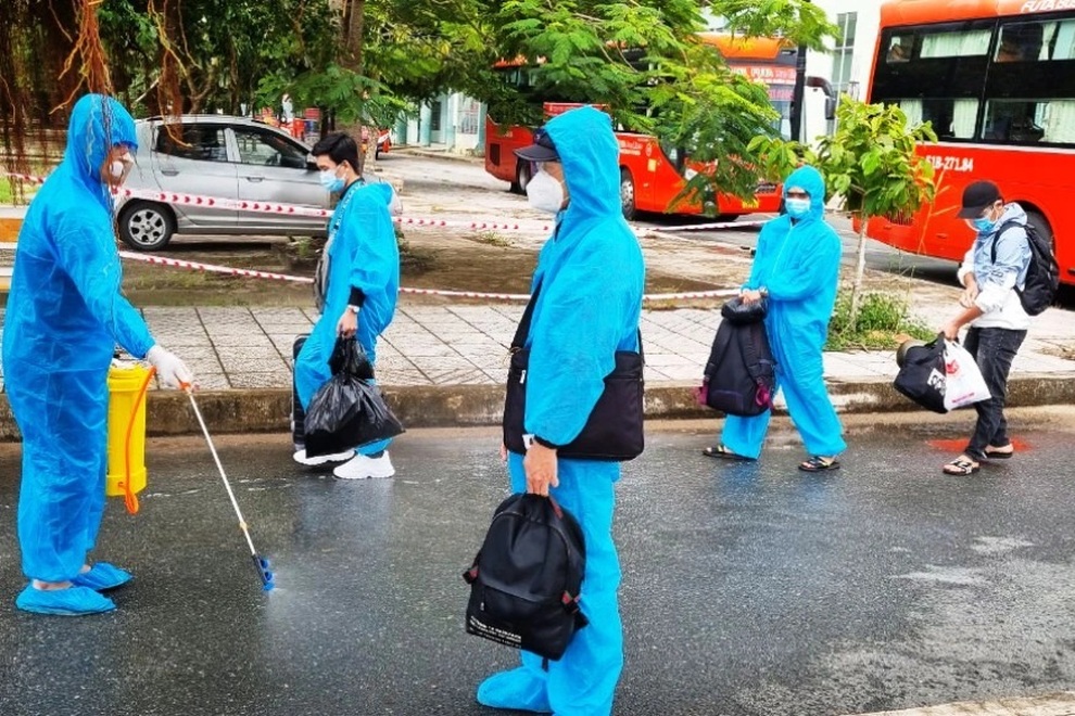 Đón hơn 400 sinh viên, người lao động khó khăn về địa phương - 2 Đón hơn 400 sinh viên, người lao động khó khăn về địa phương - 2