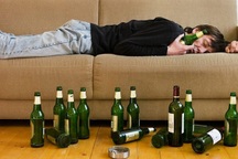 Hay uống rượu, béo phì: Coi chừng căn bệnh được ví như "sát thủ thầm lặng"