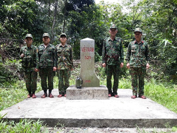 Những người lính thầm lặng trên mặt trận phòng, chống dịch ở Trạm Biên phòng Ra Mai - Ảnh 1.