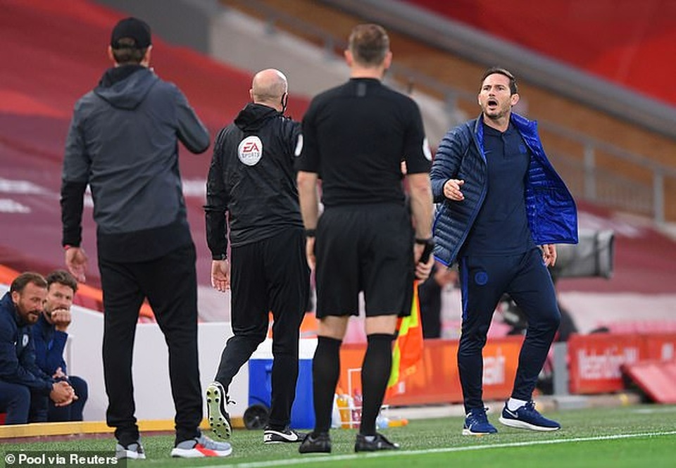 HLV Mourinho khẩu chiến dữ dội với đồng nghiệp Lampard - 5 HLV Mourinho khẩu chiến dữ dội với đồng nghiệp Lampard - 5