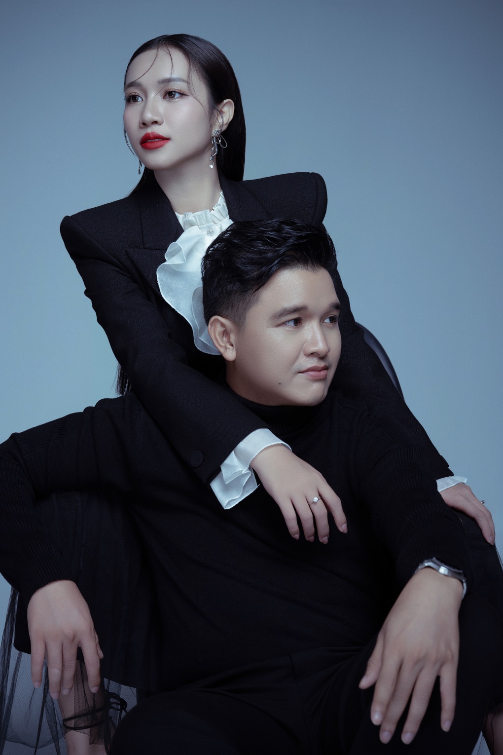 Đạo diễn trăm tỷ Võ Thanh Hòa: Vợ là cánh tay đắc lực, không có quỹ chung - 2 Đạo diễn trăm tỷ Võ Thanh Hòa: Vợ là cánh tay đắc lực, không có quỹ chung - 2