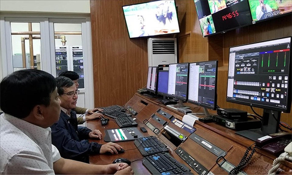 Thừa Thiên Huế: Học sinh khối 5 học trên truyền hình từ 13/4 - 1 Thừa Thiên Huế: Học sinh khối 5 học trên truyền hình từ 13/4 - 1