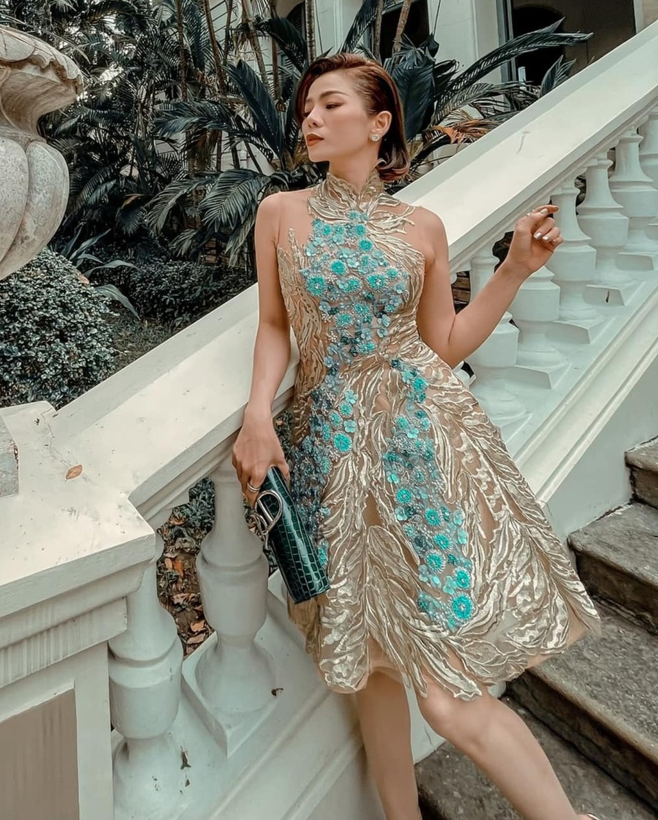 Tóc Tiên sexy ngẹt thở với phong cách lạ - 7