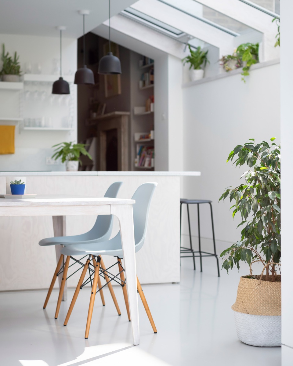 Nhà bếp cũ kỹ lột xác đáng kinh ngạc sau khi cải tạo chỉ nhờ mẹo đơn giản - 3 Nhà bếp cũ kỹ lột xác đáng kinh ngạc sau khi cải tạo chỉ nhờ mẹo đơn giản - 3