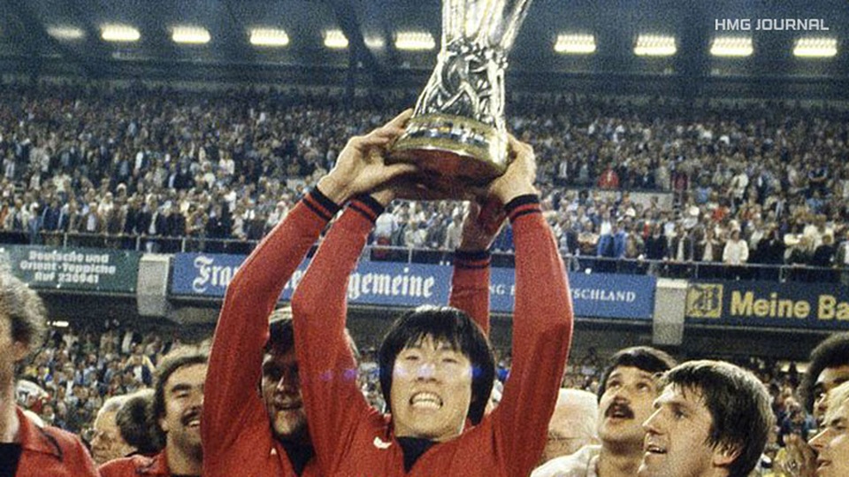Huyền thoại châu Á từng khiến Sir Alex “cảm thấy bất lực” - 3 Huyền thoại châu Á từng khiến Sir Alex “cảm thấy bất lực” - 3