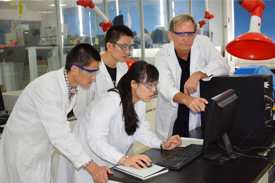 Giáo sư Jay S. Siegel làm Hiệu trưởng Đại học Fulbright Việt Nam - 2 Giáo sư Jay S. Siegel làm Hiệu trưởng Đại học Fulbright Việt Nam - 2