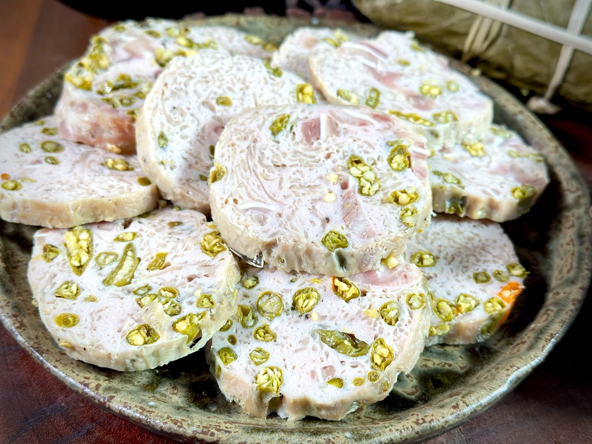Cách làm giò bì tai ớt xiêm xanh lạ miệng đón Tết - 2 Cách làm giò bì tai ớt xiêm xanh lạ miệng đón Tết - 2