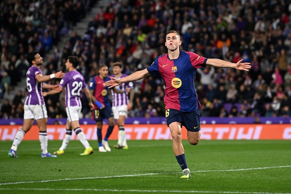 Barcelona xây chắc ngôi đầu bảng La Liga, chờ quyết đấu Inter Milan - 2 Barcelona xây chắc ngôi đầu bảng La Liga, chờ quyết đấu Inter Milan - 2