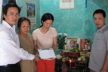 Cháu bé 22 tháng tuổi mang "sự sống mong manh" qua đời