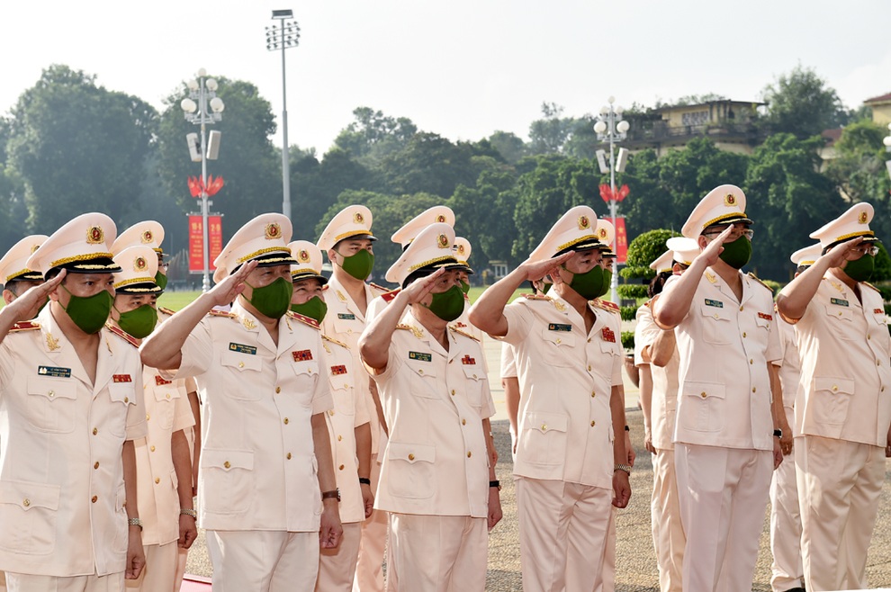 Lãnh đạo Đảng, Nhà nước vào Lăng viếng Bác trước ngày Quốc khánh - 5 Lãnh đạo Đảng, Nhà nước vào Lăng viếng Bác trước ngày Quốc khánh - 5