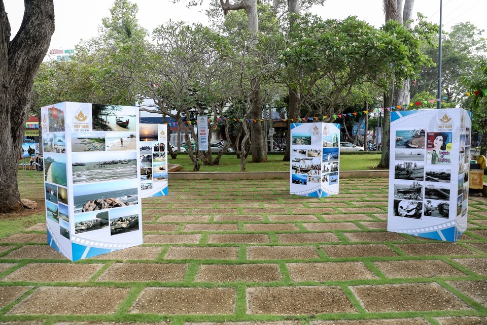 Cận cảnh những máy quay thô sơ đã làm nên nhiều bộ phim kinh điển - 9 Cận cảnh những máy quay thô sơ đã làm nên nhiều bộ phim kinh điển - 9