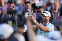 "Cánh chim lạ" Wyndham Clark vô địch giải golf U.S Open 2023