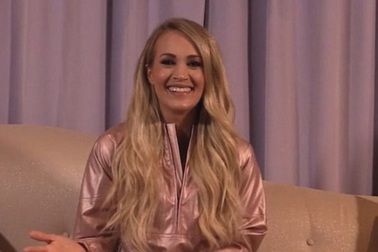 Carrie Underwood bị sảy thai 3 lần