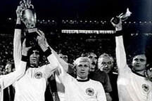 Lịch sử Euro 1976: Dấu ấn huyền thoại Panenka