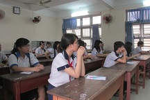 TPHCM: Điểm chuẩn vào lớp 10 công lập cao vút