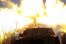 Ukraine quyết chiến với Nga ở Kursk sau tối hậu thư đầu hàng