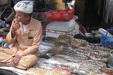 Hãi hùng lang băm