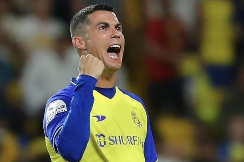 Cristiano Ronaldo nâng cao kỷ lục ghi bàn ở tuổi 38 - 1 Cristiano Ronaldo nâng cao kỷ lục ghi bàn ở tuổi 38 - 1