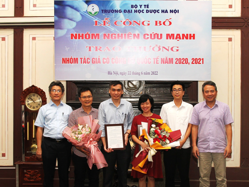 Trường đại học Dược Hà Nội công bố nhóm nghiên cứu mạnh - 1 Trường đại học Dược Hà Nội công bố nhóm nghiên cứu mạnh - 1