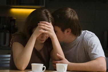 Chủ đề: Gia đình anh phản đối chúng tôi yêu nhau